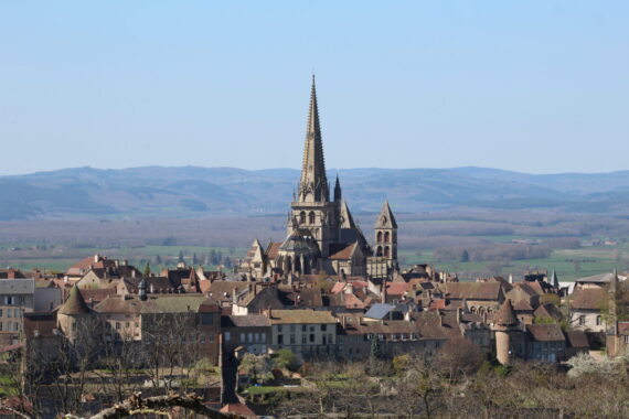 Visite d'Autun, Guide Autun