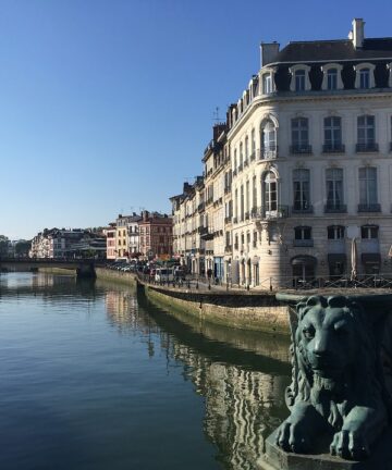 Visite de Bayonne, Guide Bayonne