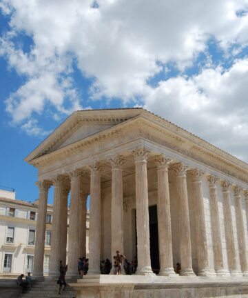 Visite de Nîmes, Guide Nîmes