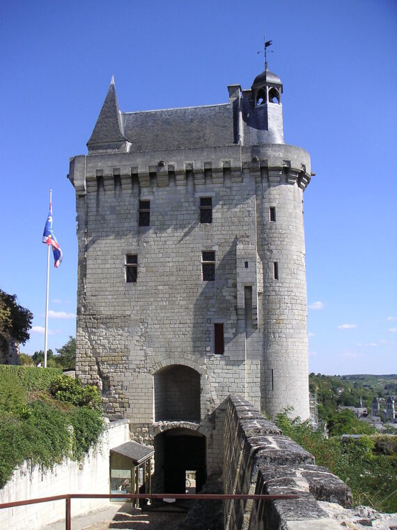 Visita Chinon, Chinon