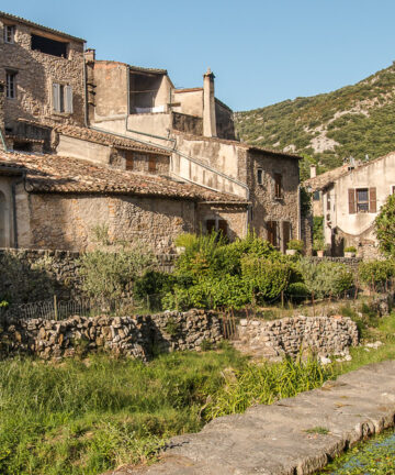 Visite Saint Guilhem le Désert, Guide Saint Guilhem le Désert, Guide Occitanie