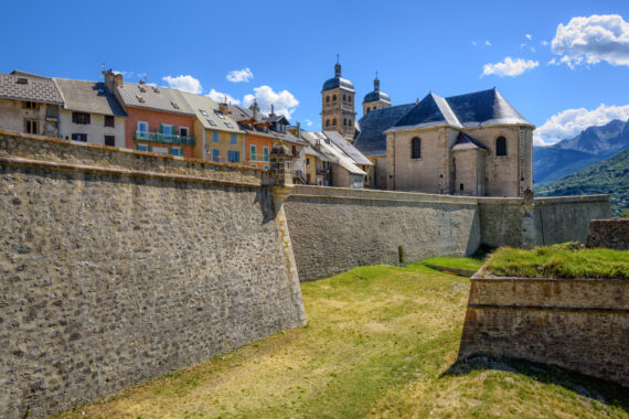 Guide Briançon, Visite Guidée Briançon, Visiter les Hautes Alpes, Guide Alpes, Guide Provence