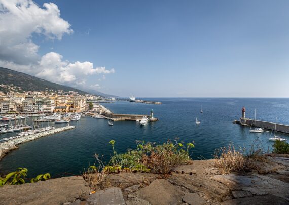 Visiter Bastia, Guide Touristique Bastia, Guide Bastia, Guide Conférencier Bastia, Visiter Bastia, Visite Bastia