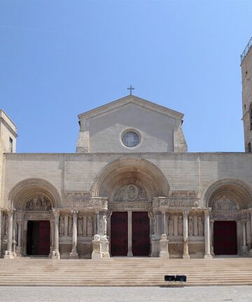 Visiter le Gard, Guide Touristique Saint Gilles