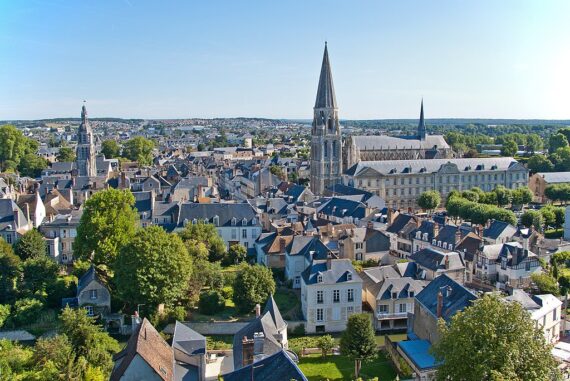 Visita Vendome, Vendome