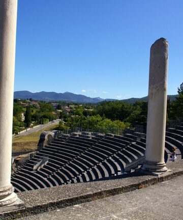 Guide Touristique Vaison la Romaine