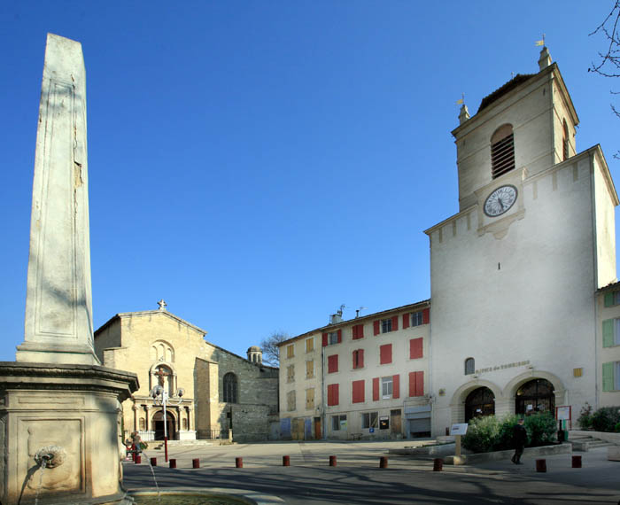 Guide Pertuis, Guide Provence, Guides France