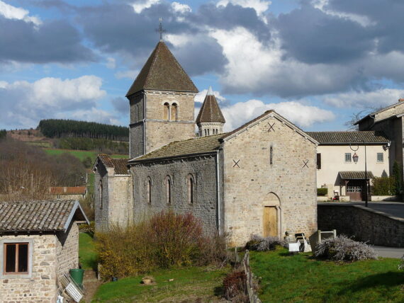 Avenas, Visiter le Beaujolais