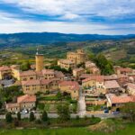 Guide Oingt, Visiter le Beaujolais