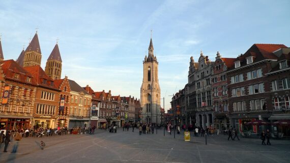 Visite Guidée Tournai, Visiter Tournai, Réservez Guide Tournai