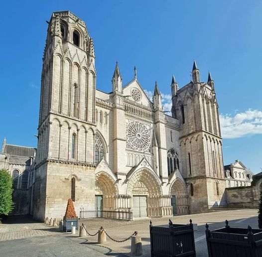 Visite de Poitiers, Visiter Poitiers