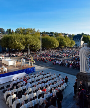 Visite Guidée de Notre Dame de Lourdes